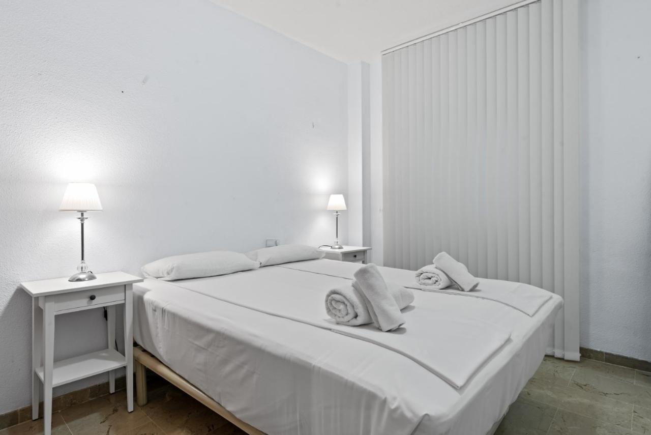 Marysol Beachclose Apartment With Pool By Costarentals - Ref 200 ベナルマデナ エクステリア 写真